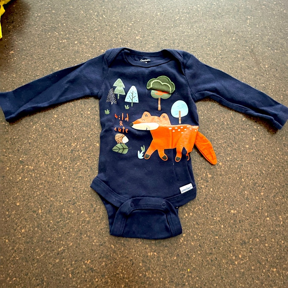 Baby boy clothes size 0-3 months